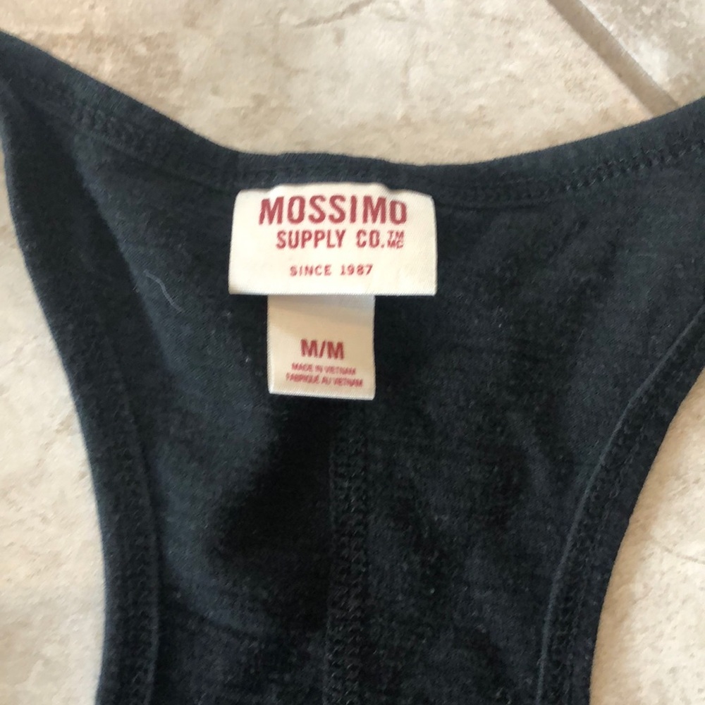 Mossimo Tank - Picture 2 of 2